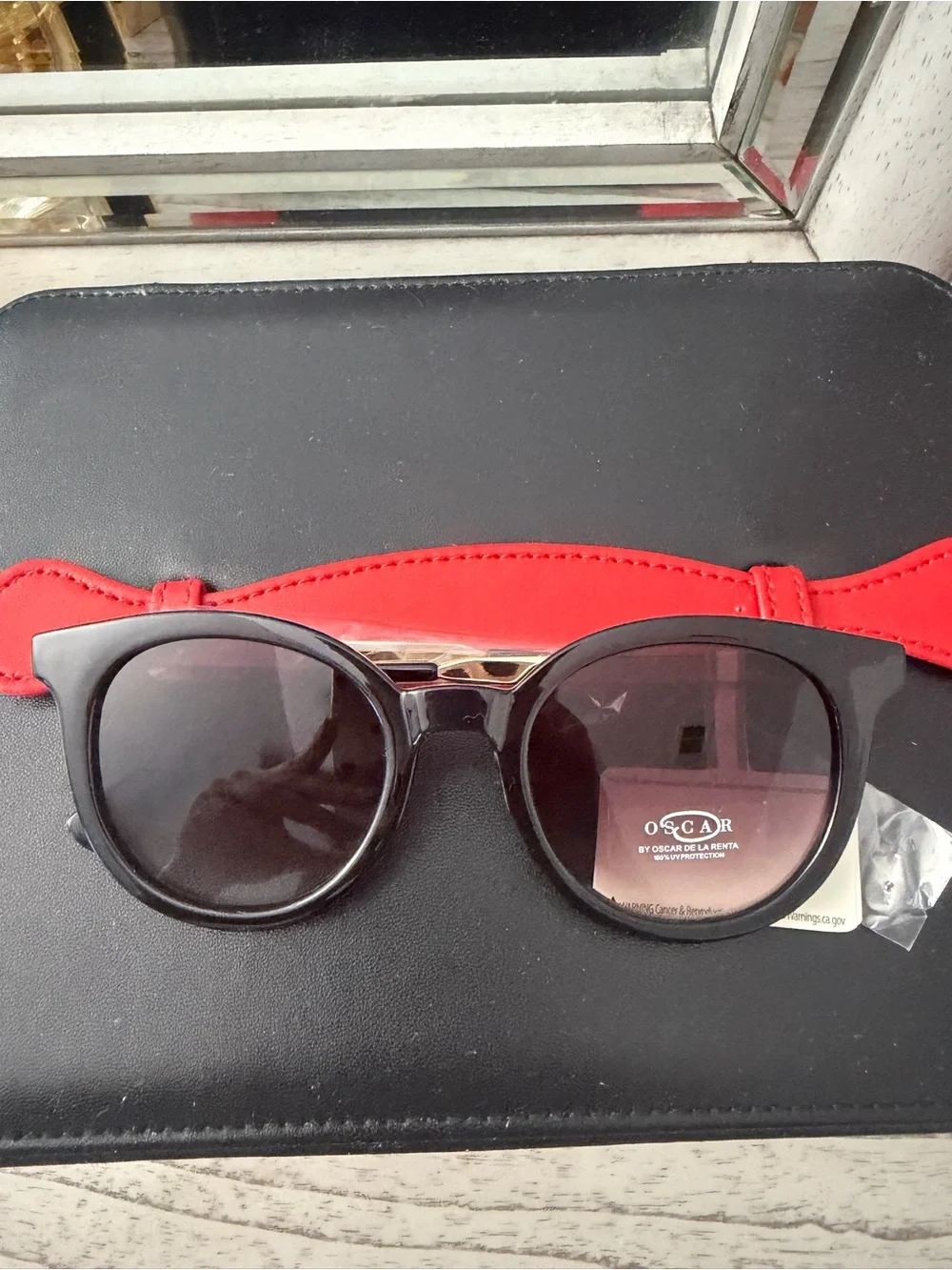 Oscar de la Renta Black Sunglasses with Gold Accent and Red Case Interior